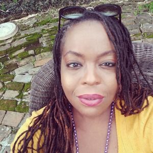 Meet your Posher, Pamela